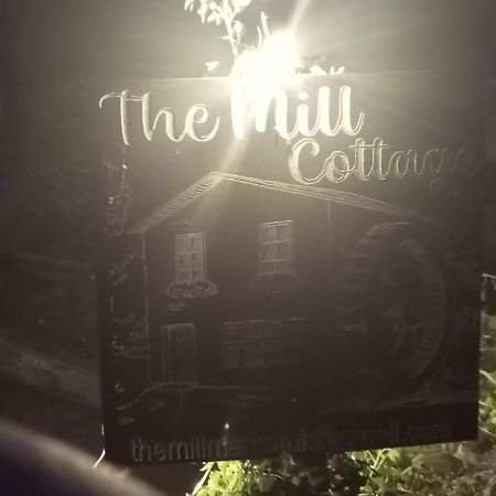 The Mill Cottage Llechryd Buitenkant foto